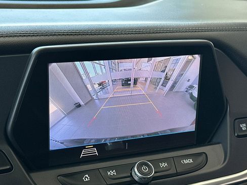 Used 2019 Chevrolet Blazer LT FWD image 26