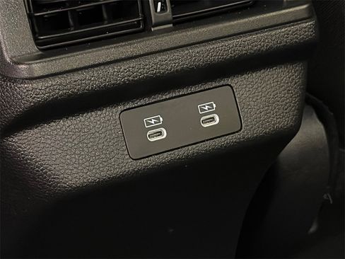 Certified 2025 Honda Accord SE image 17