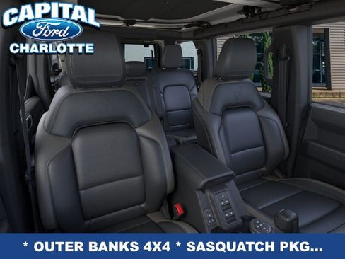 New 2026 Ford Bronco Outer Banks w/ Sasquatch Package image 12