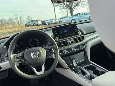 Used 2020 Honda Accord LX image 13