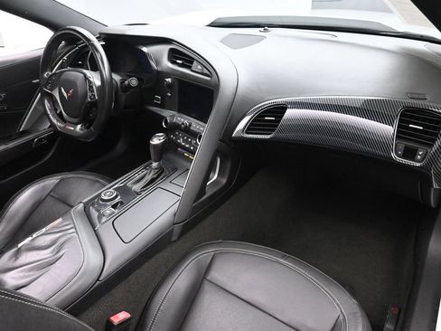Used 2016 Chevrolet Corvette Z06 w/ 2LZ Preferred Equipment Group RWD image 14