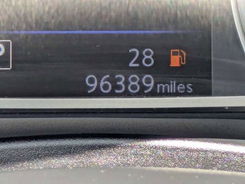 Used 2019 Nissan Sentra SV FWD image 29