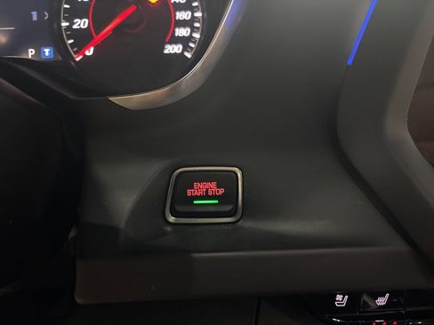 Used 2021 Chevrolet Camaro SS image 17