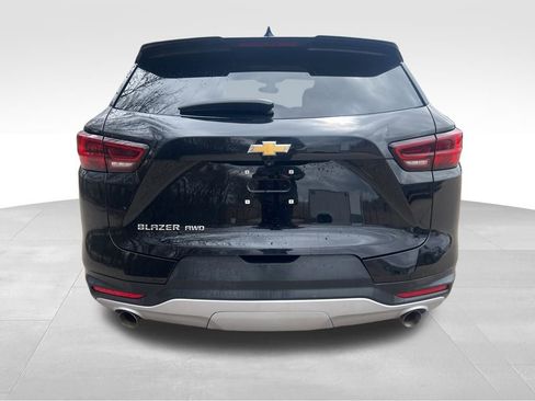 Used 2023 Chevrolet Blazer LT image 5
