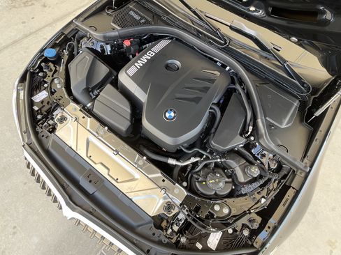 New 2026 BMW 330i Sedan w/ Convenience Package image 34