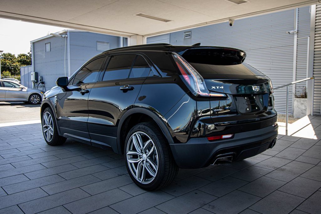 Used 2020 Cadillac XT4 Sport AWD/4WD image 12