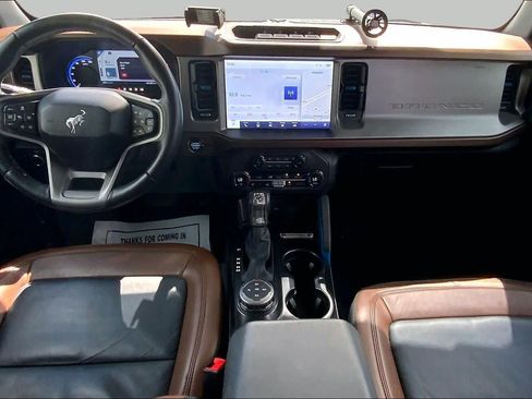 Used 2023 Ford Bronco Outer Banks w/ Sasquatch Package AWD/4WD image 15