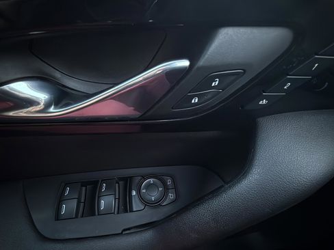 Used 2022 Chevrolet Blazer RS w/ Enhanced Convenience Package image 41