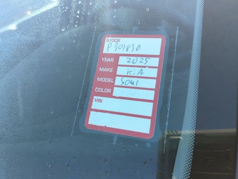 Certified 2024 Kia Soul LX image 10