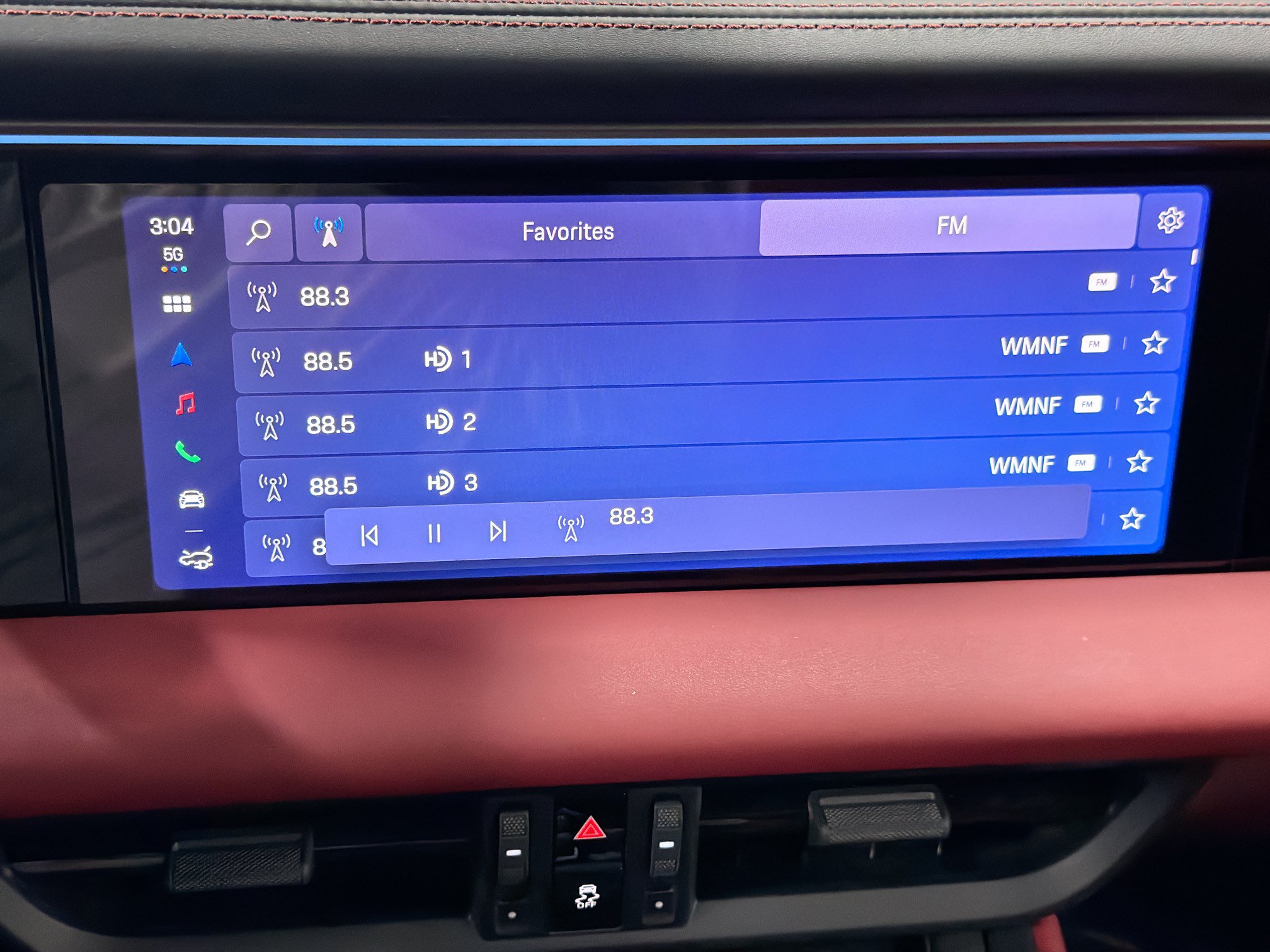 Certified 2026 Porsche Macan Electric RWD image 32