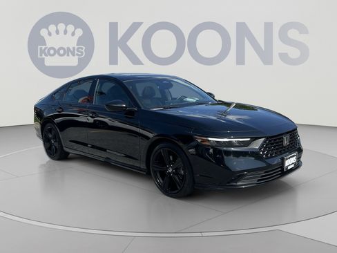 Used 2023 Honda Accord Sport image 10