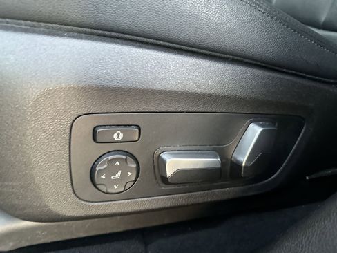 Used 2019 BMW X3 sDrive30i image 14