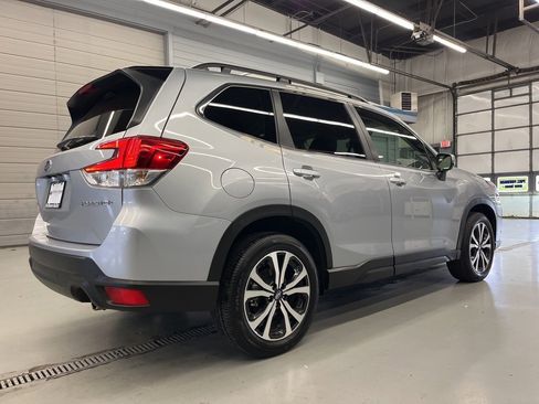 Certified 2024 Subaru Forester Limited image 7