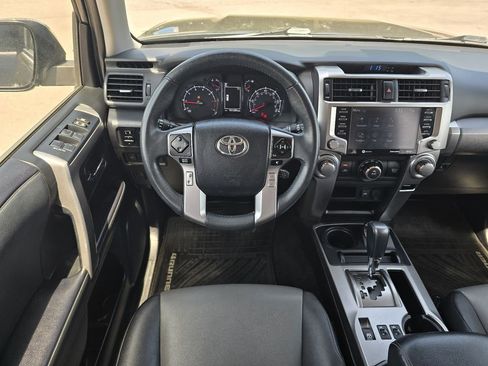 Used 2021 Toyota 4Runner SR5 Premium AWD/4WD image 13