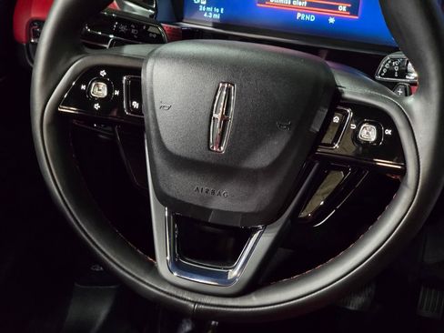 New 2025 Lincoln Corsair Reserve w/ Jet Appearance Package image 25