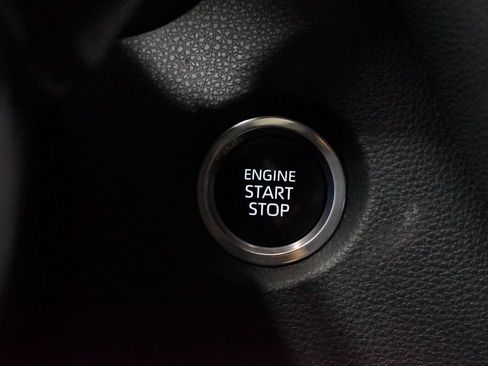 Used 2024 Toyota Corolla SE FWD image 23