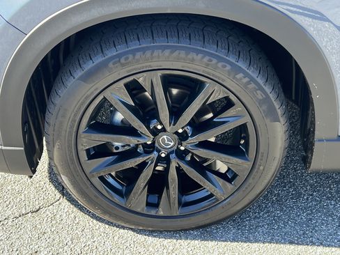 Used 2022 MAZDA CX-9 Carbon Edition image 11