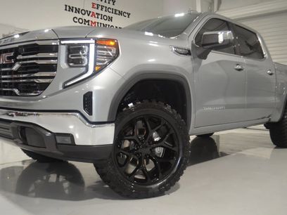 Used 2025 GMC Sierra 1500 SLT