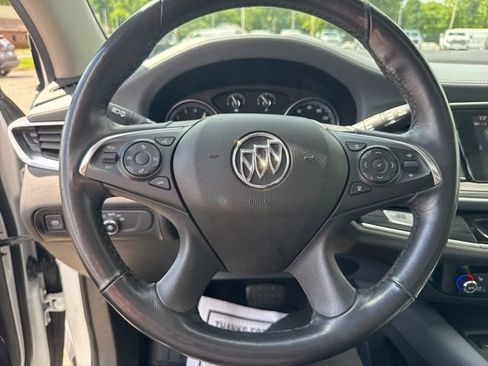 Used 2019 Buick Enclave Premium FWD image 17