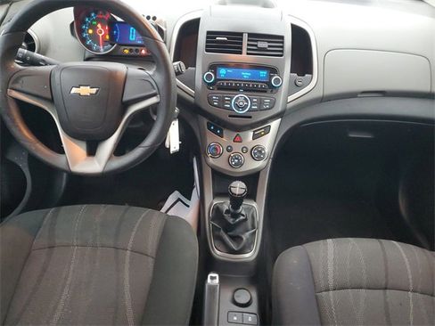 Used 2012 Chevrolet Sonic LT image 11