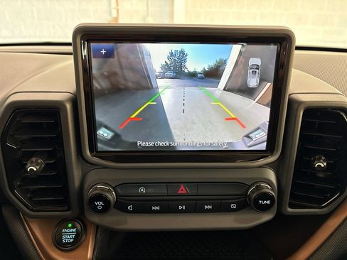 Used 2021 Ford Bronco Sport Outer Banks AWD/4WD image 36