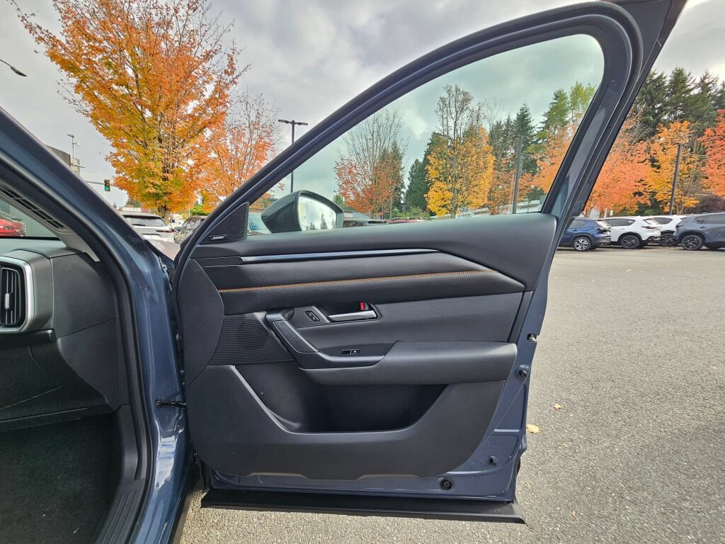New 2026 MAZDA CX-50 AWD 2.5 Hybrid w/ Cargo Package image 32