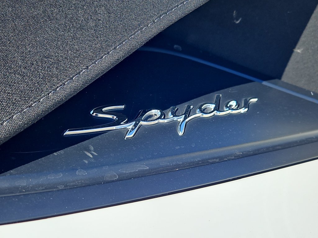 Certified 2016 Porsche Boxster Spyder RWD image 12