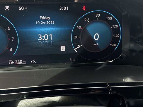 New 2026 Volkswagen Atlas Cross Sport SEL R-Line image 12