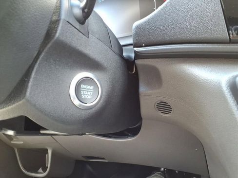 Used 2026 Ford Transit 350 XLT image 25