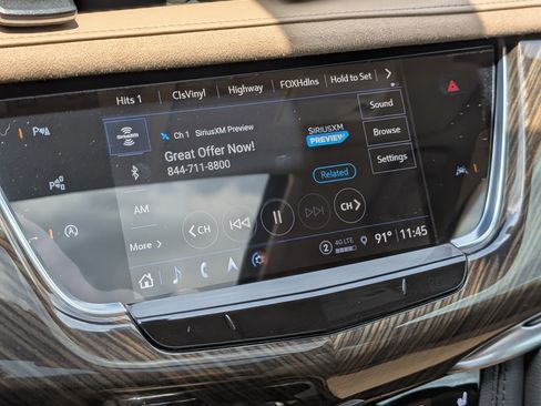 Used 2024 Cadillac XT6 Sport w/ Platinum Package AWD/4WD image 31
