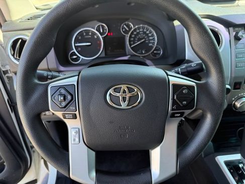 Used 2014 Toyota Tundra SR5 w/ SR5 Upgrade Package RWD image 13