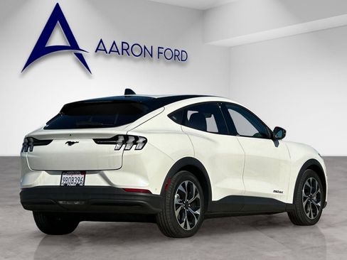 Used 2024 Ford Mustang Mach-E Select w/ Comfort Package Lite image 5