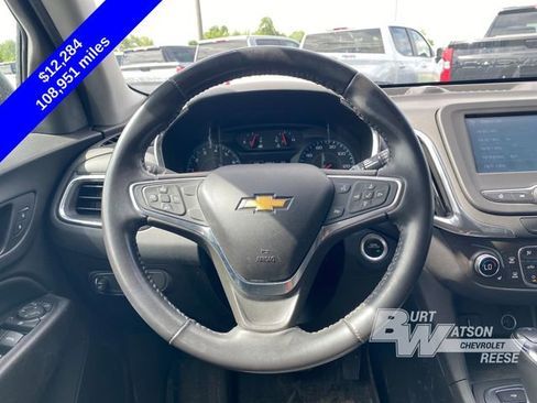 Used 2018 Chevrolet Equinox LT FWD image 22