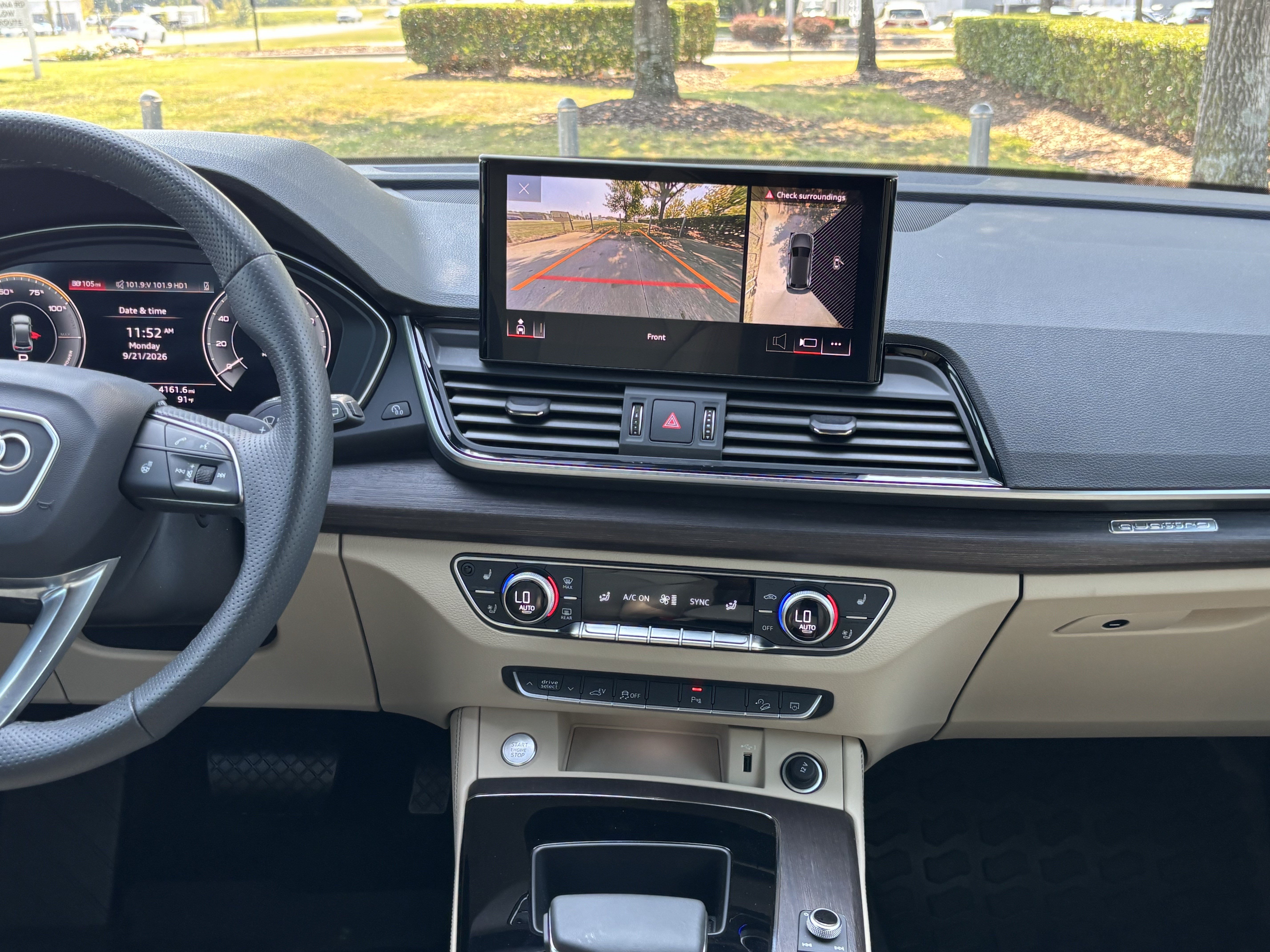 Certified 2024 Audi Q5 e Premium Plus w/ Premium Plus Package AWD/4WD image 33