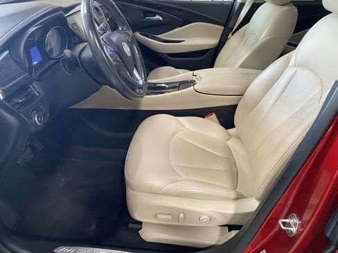 Used 2017 Buick Envision Essence FWD image 16