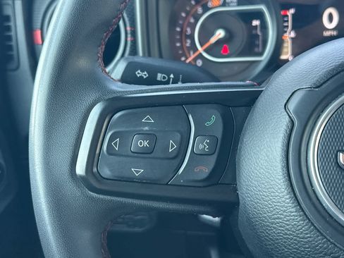 Used 2024 Jeep Wrangler Unlimited Rubicon AWD/4WD image 27