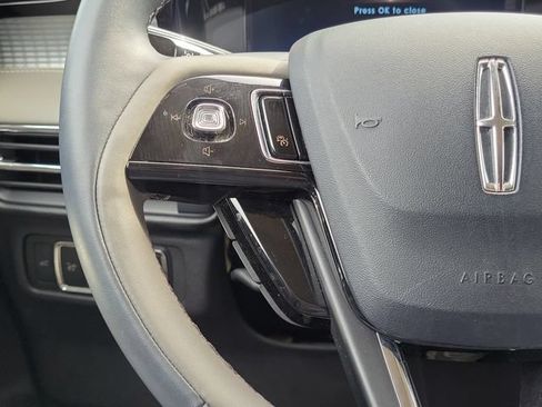 Certified 2024 Lincoln Corsair FWD image 22