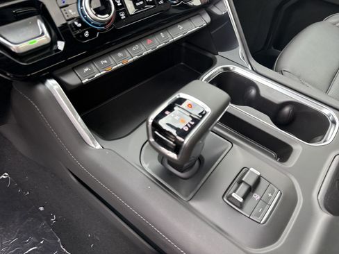 New 2026 GMC Sierra 1500 Denali AWD/4WD image 17
