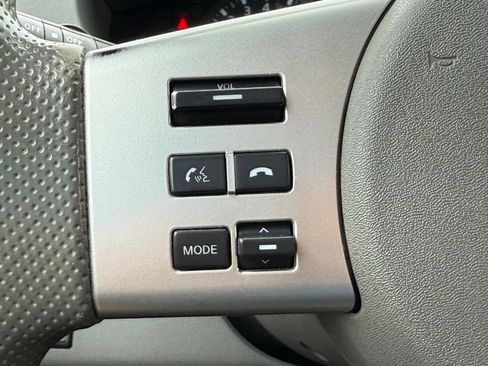 Used 2021 Nissan Frontier SV w/ Midnight Edition Floor Mats AWD/4WD image 13