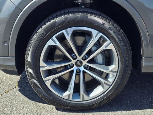 New 2026 Audi Q7 2.0T Premium AWD/4WD image 8