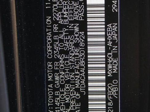 Used 2024 Toyota Prius LE image 23