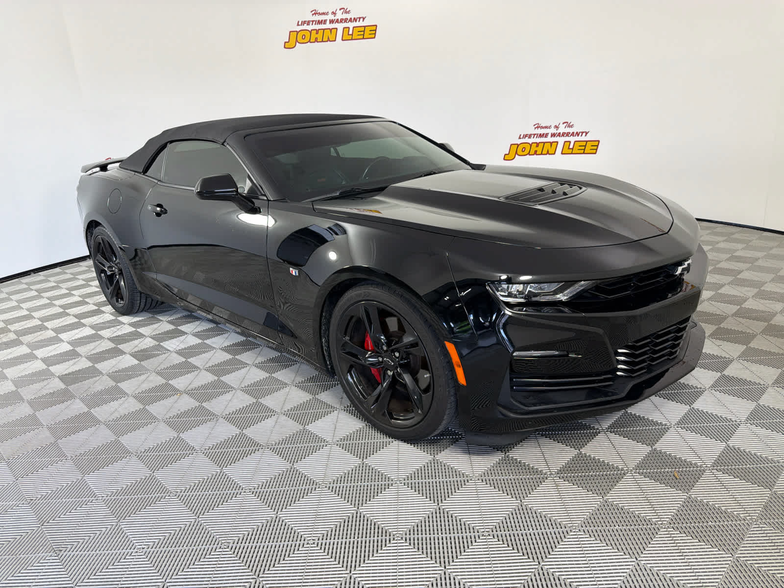 Used 2022 Chevrolet Camaro SS RWD image 8