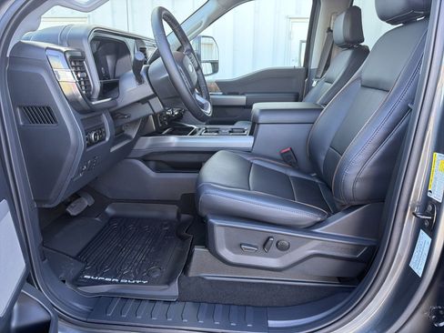 Used 2026 Ford F350 Lariat w/ Black Appearance Package image 32