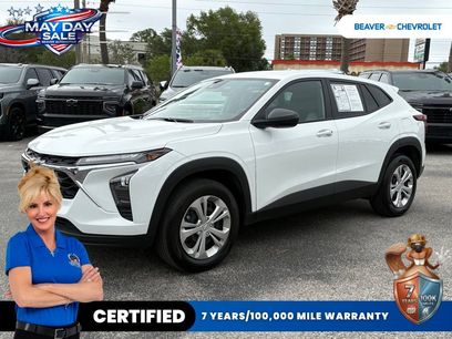 Used 2025 Chevrolet Trax LS