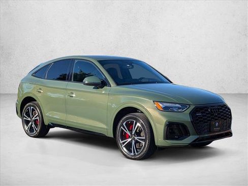Used 2025 Audi Q5 2.0T Premium Plus w/ Premium Plus Package AWD/4WD image 3