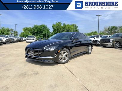 Used 2022 Hyundai Sonata SE w/ Cargo Package