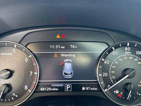 Used 2023 INFINITI QX50 Luxe image 13