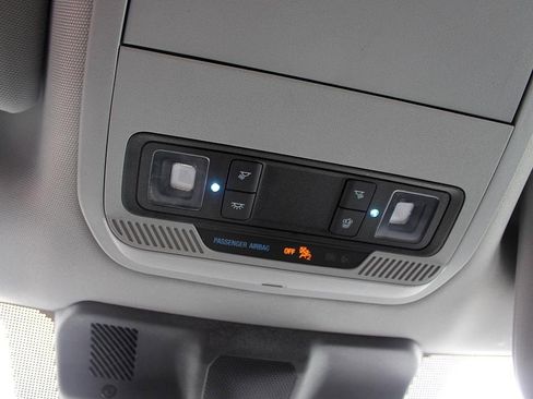 Used 2023 Ford F150 XLT image 12