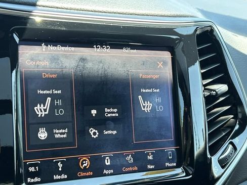 Used 2019 Jeep Cherokee High Altitude AWD/4WD image 32