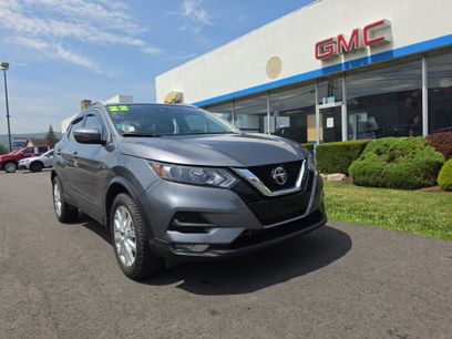 Used 2022 Nissan Rogue Sport SV